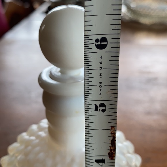 Vintage Fenton moonstone opalescent hobnail canister/perfume bottle with stopper - Picture 5 of 7